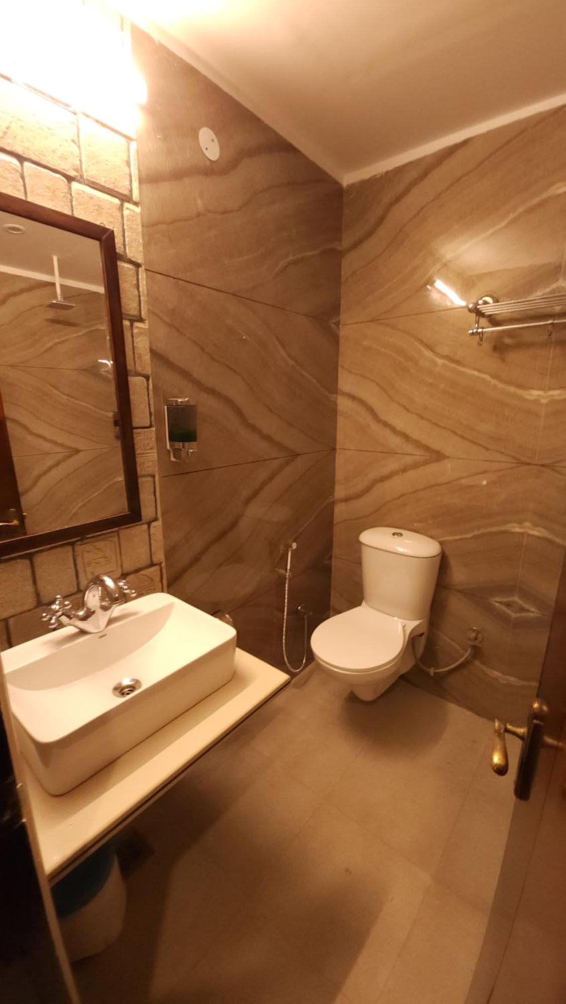 Hotel Vrs Inns Chandīgarh Εξωτερικό φωτογραφία